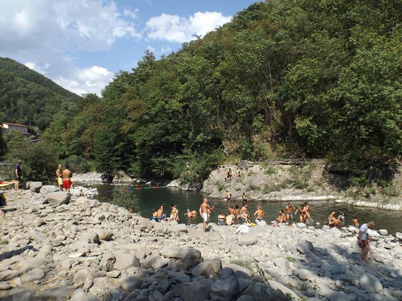  Image name: Image5.jpg 
 width: 783 pixel 
 height: 587 pixel 
 Size: 136586 bytes 
 Click to enlarge 